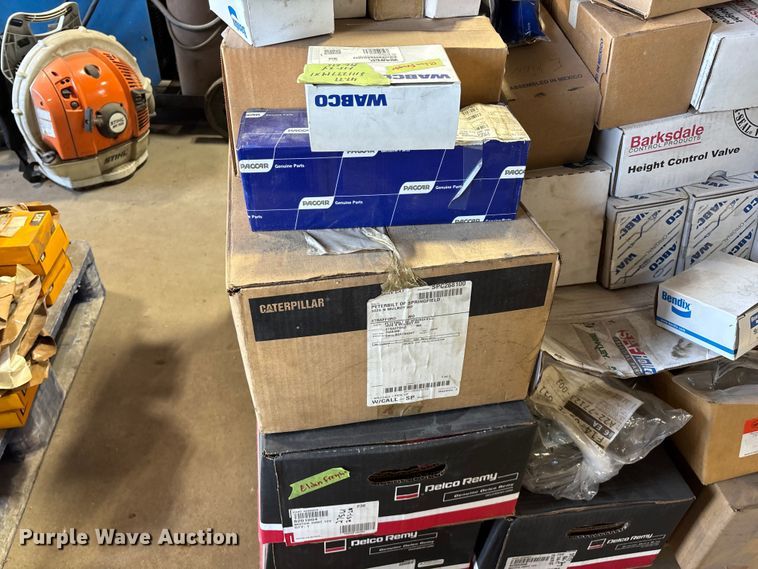 image for item FG0217 Truck parts