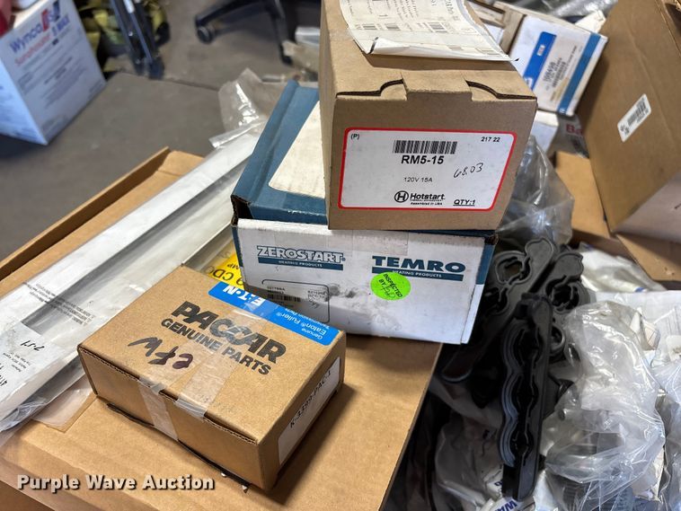 image for item FG0217 Truck parts