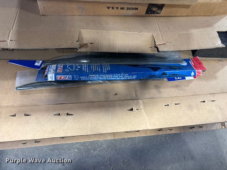 image for item FG0217 Truck parts