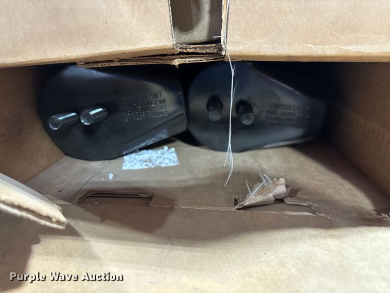 image for item FG0217 Truck parts