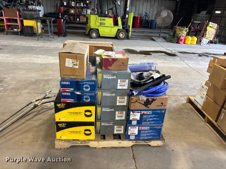 image for item FG0217 Truck parts