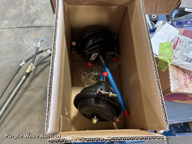 image for item FG0217 Truck parts