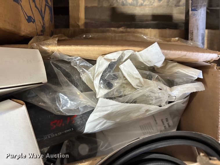 image for item FG0217 Truck parts