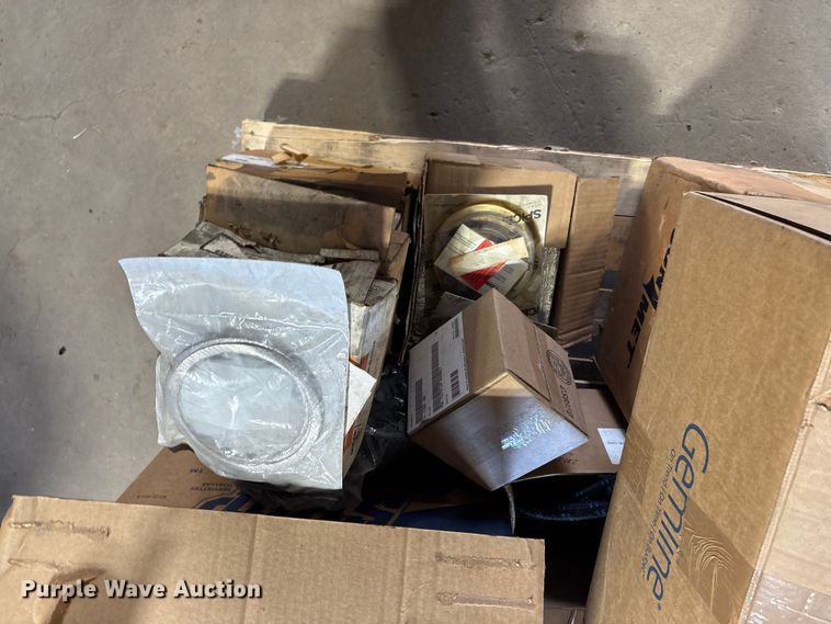 image for item FG0217 Truck parts