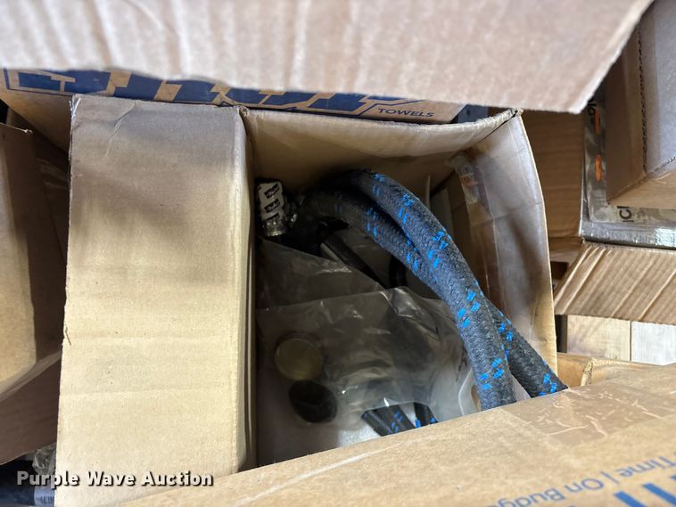 image for item FG0217 Truck parts