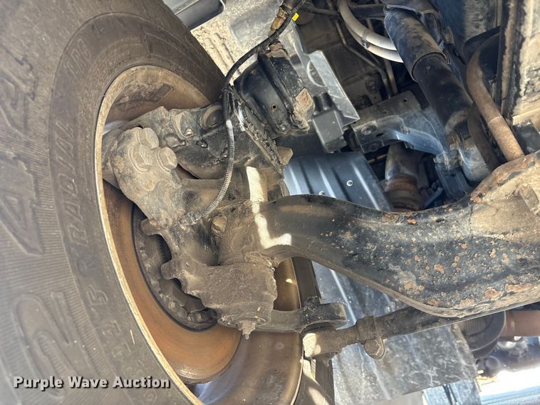 image for item FG2774 2019 Kenworth T680 semi truck