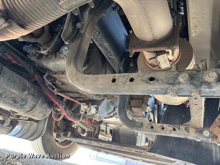 image for item FG2774 2019 Kenworth T680 semi truck