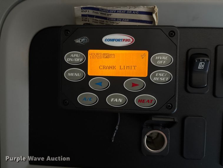 image for item FG2774 2019 Kenworth T680 semi truck