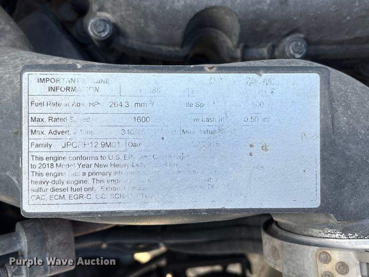 image for item FG2774 2019 Kenworth T680 semi truck