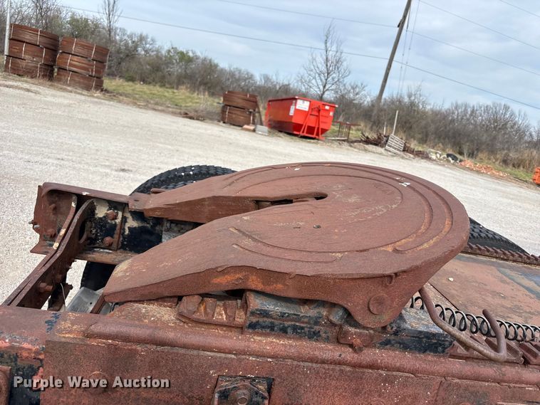 image for item FH7026 1984 Mack MH613 semi truck