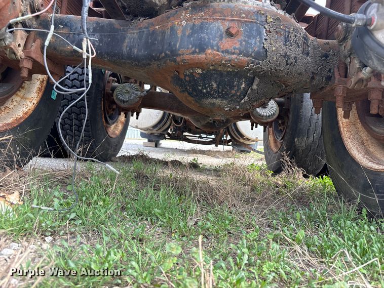 image for item FH7026 1984 Mack MH613 semi truck