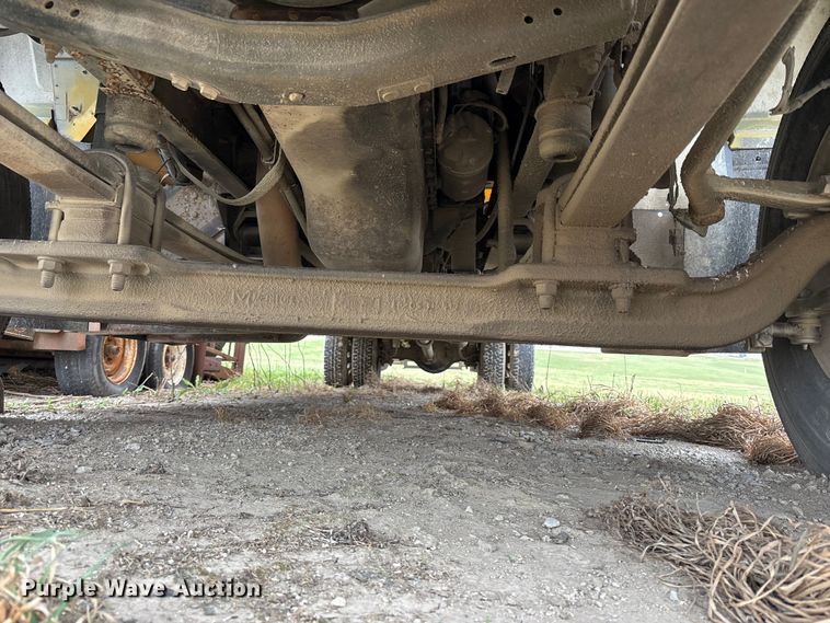 image for item FH7027 2006 GMC C7500 box truck