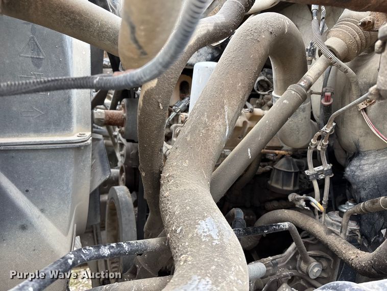 image for item FH7027 2006 GMC C7500 box truck