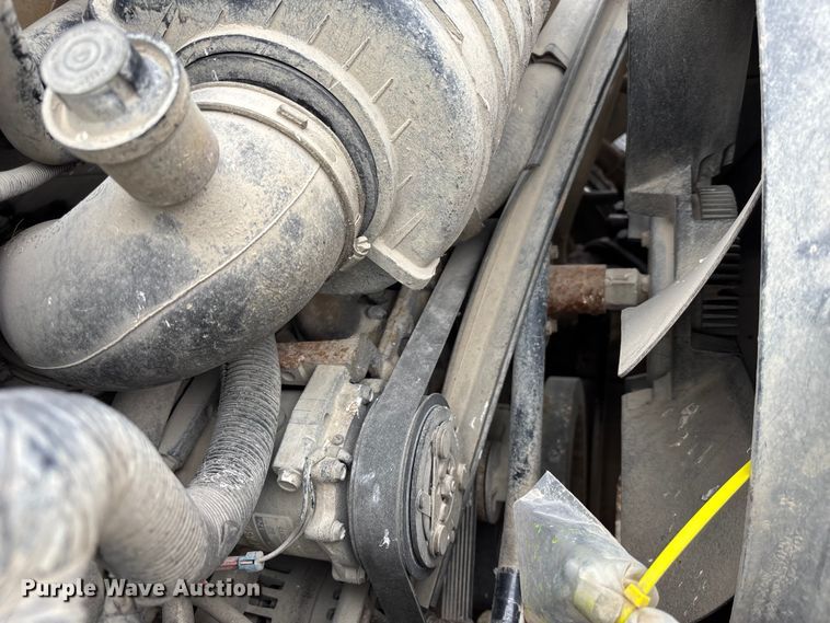 image for item FH7027 2006 GMC C7500 box truck