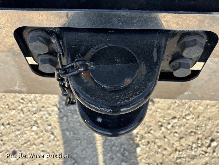 image for item FH7031 2014 Kenworth T800 semi truck