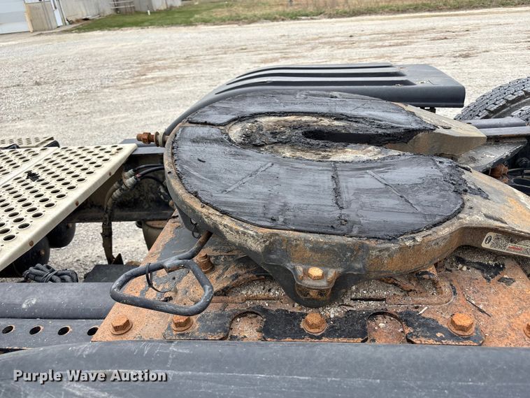 image for item FH7036 2020 Kenworth T800 semi truck