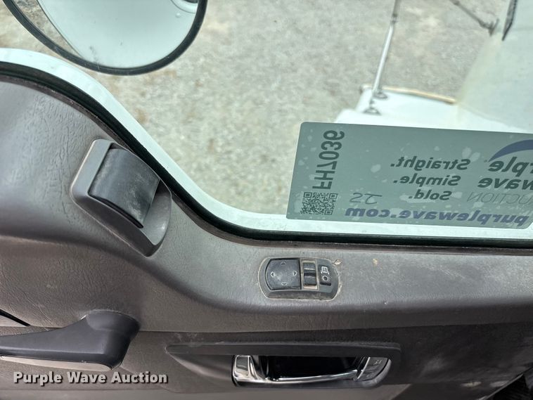 image for item FH7036 2020 Kenworth T800 semi truck