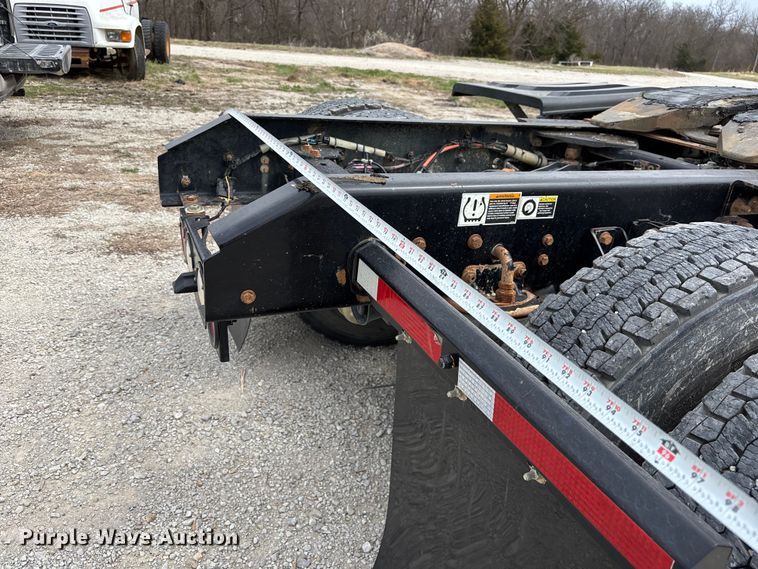 image for item FH7036 2020 Kenworth T800 semi truck