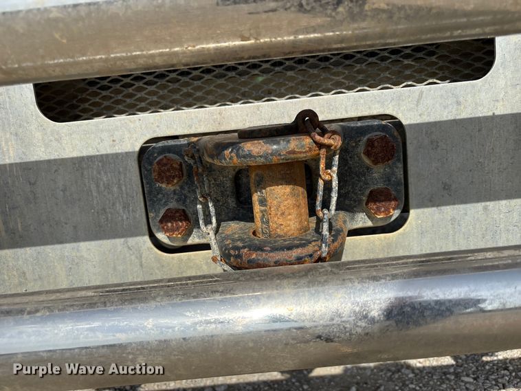 image for item FH7037 2020 Kenworth T8 Series semi truck