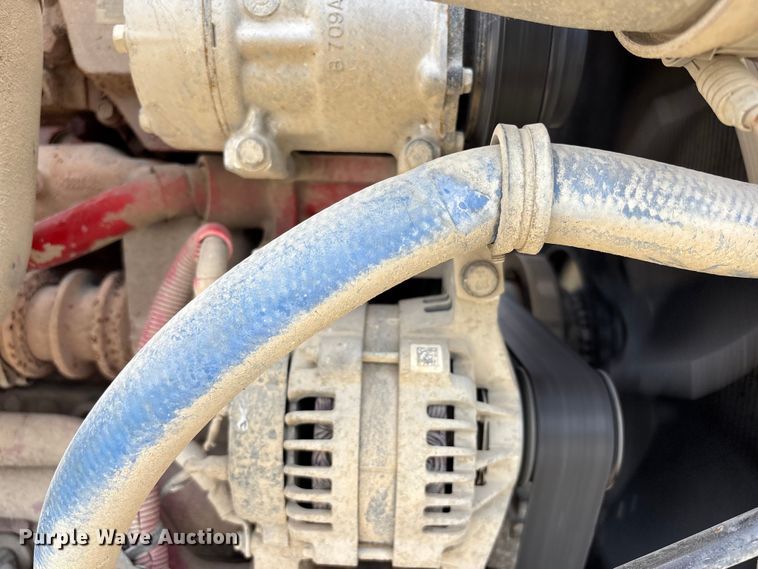 image for item FH7037 2020 Kenworth T8 Series semi truck