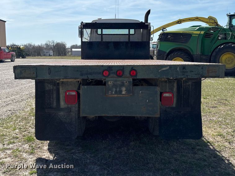image for item FI0850 1980 Ford 9000 flatbed truck
