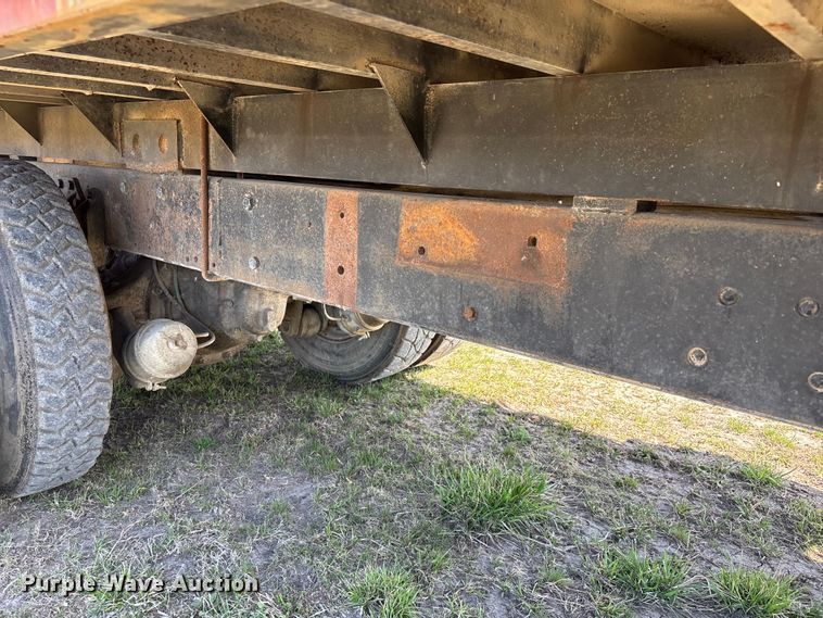 image for item FI0850 1980 Ford 9000 flatbed truck