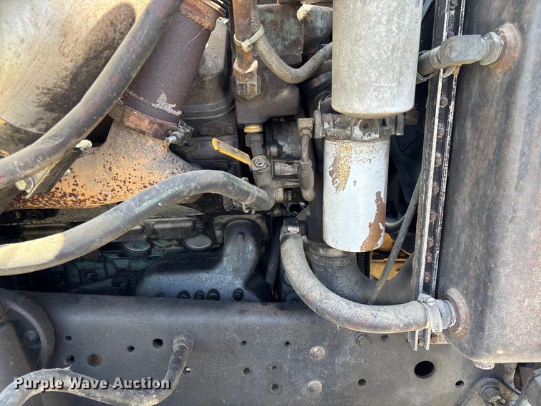 image for item FI0850 1980 Ford 9000 flatbed truck