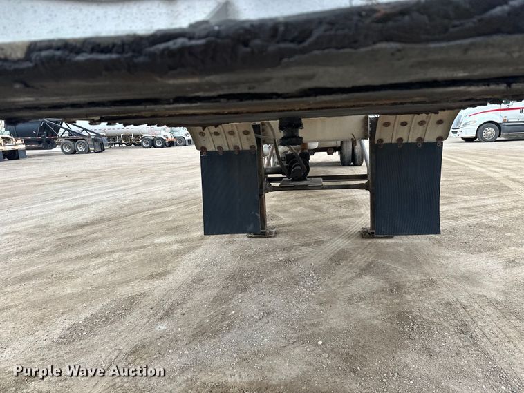 image for item FK0010 1990 Beall tank trailer