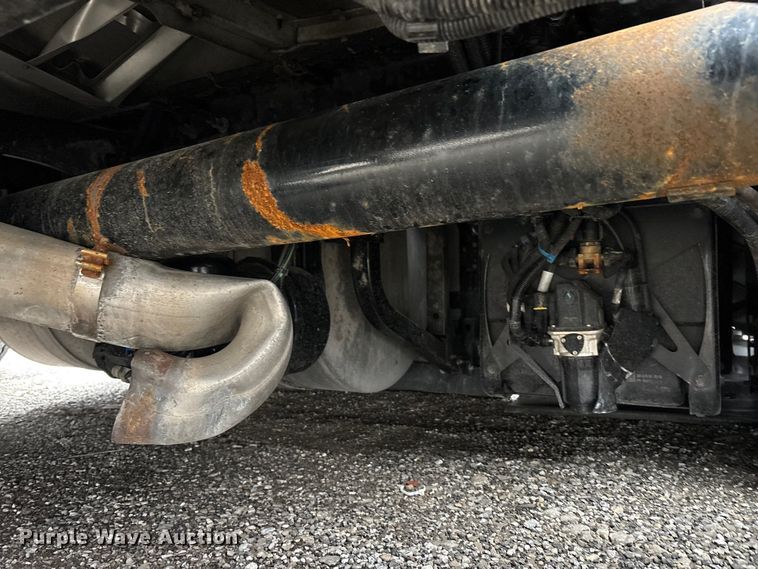 image for item FK1271 2025 Peterbilt 579 semi truck