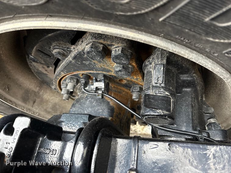 image for item FK1271 2025 Peterbilt 579 semi truck