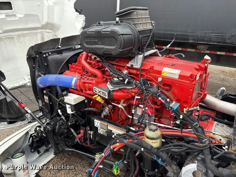 image for item FK1271 2025 Peterbilt 579 semi truck