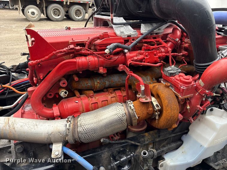 image for item FK1271 2025 Peterbilt 579 semi truck