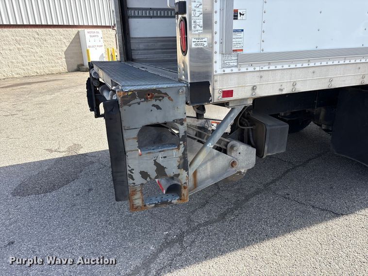 image for item FK1272 2016 Freightliner Business Class M2 refrigerated truck