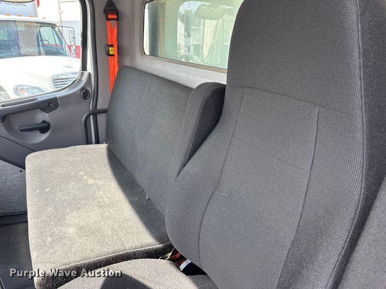 image for item FK1272 2016 Freightliner Business Class M2 refrigerated truck