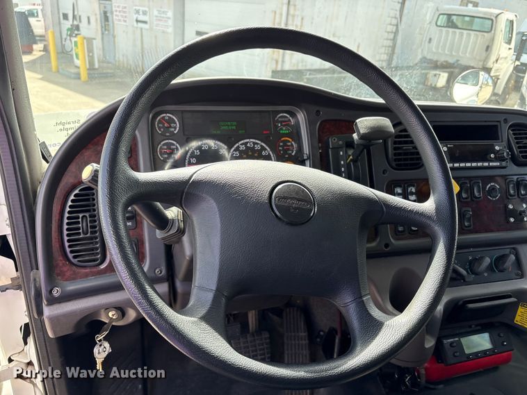 image for item FK1272 2016 Freightliner Business Class M2 refrigerated truck