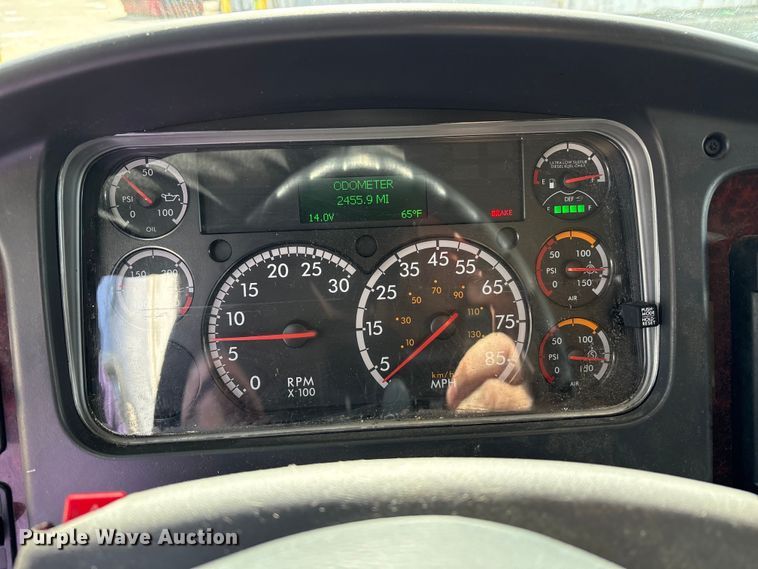 image for item FK1272 2016 Freightliner Business Class M2 refrigerated truck