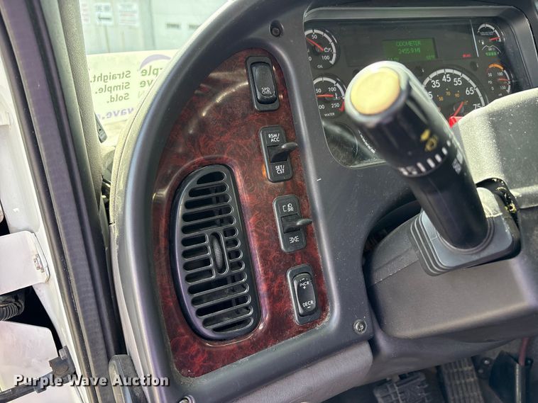 image for item FK1272 2016 Freightliner Business Class M2 refrigerated truck