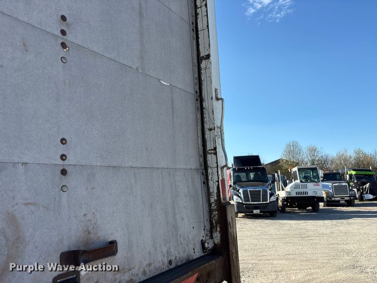 image for item FK1292 1997 Freightliner FL70 box truck