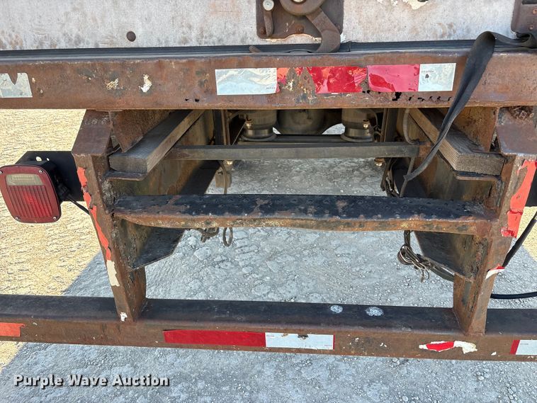 image for item FK1292 1997 Freightliner FL70 box truck