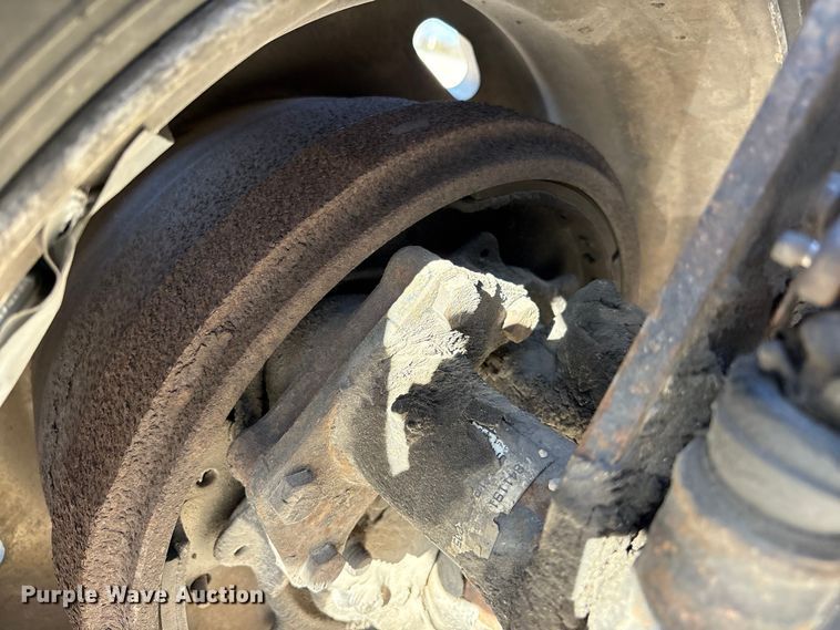 image for item FK1292 1997 Freightliner FL70 box truck