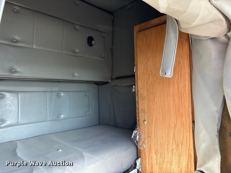 image for item FK1292 1997 Freightliner FL70 box truck