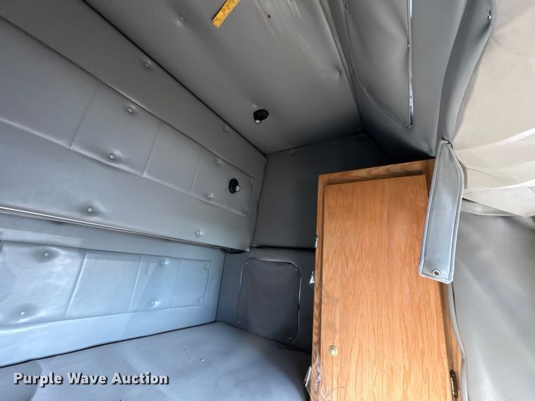 image for item FK1292 1997 Freightliner FL70 box truck