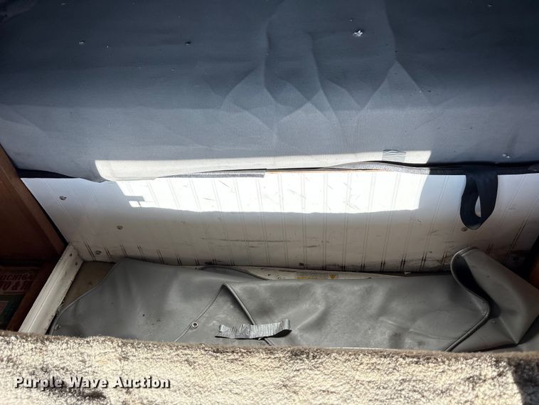 image for item FK1292 1997 Freightliner FL70 box truck