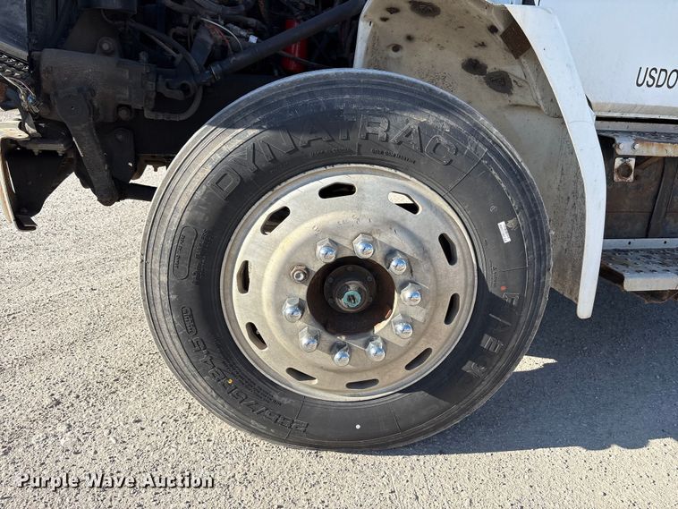 image for item FK1292 1997 Freightliner FL70 box truck