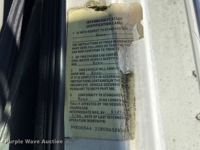 image for item FK1292 1997 Freightliner FL70 box truck