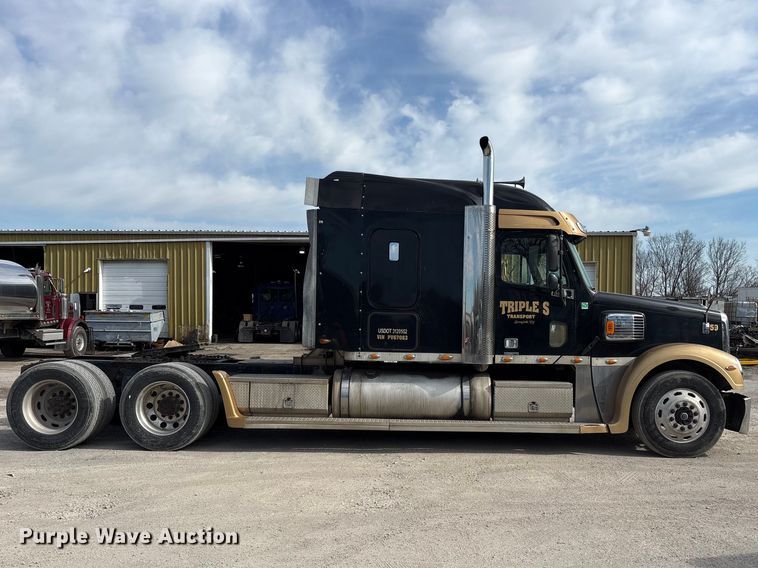 image for item FK1293 2006 Freightliner Coronado semi truck