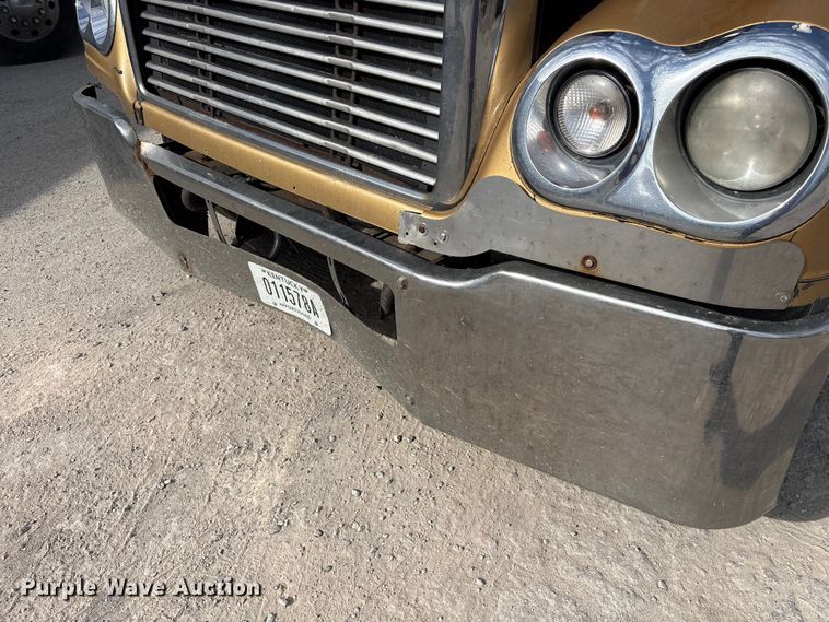 image for item FK1293 2006 Freightliner Coronado semi truck