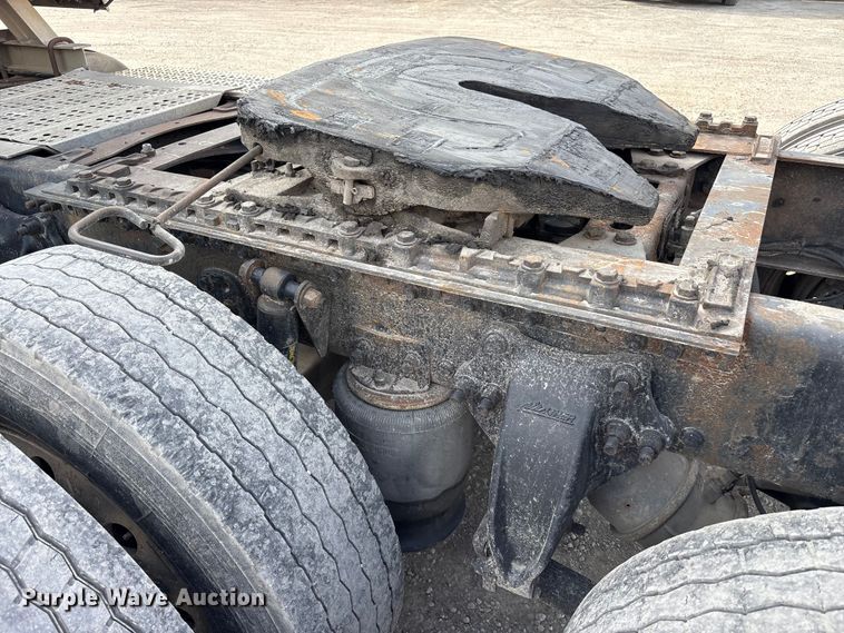 image for item FK1293 2006 Freightliner Coronado semi truck