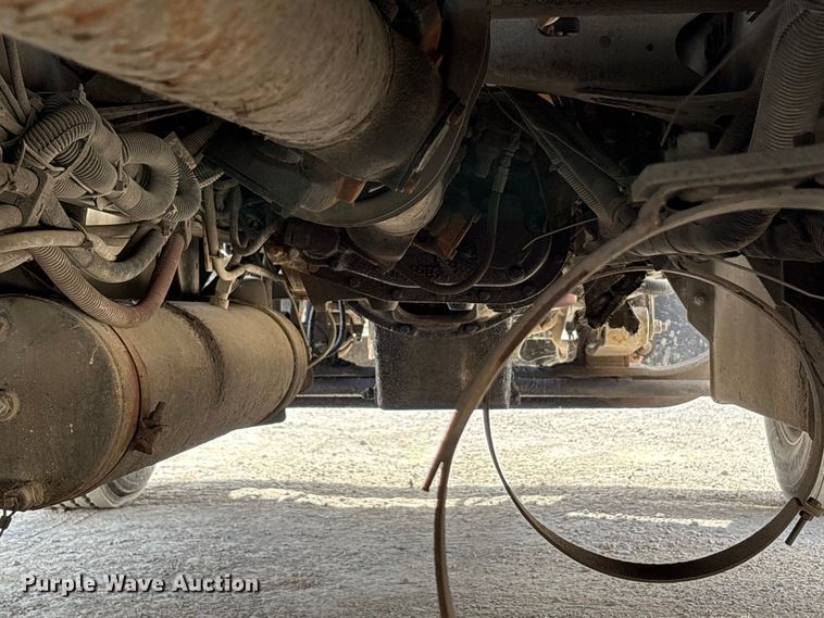 image for item FK1293 2006 Freightliner Coronado semi truck