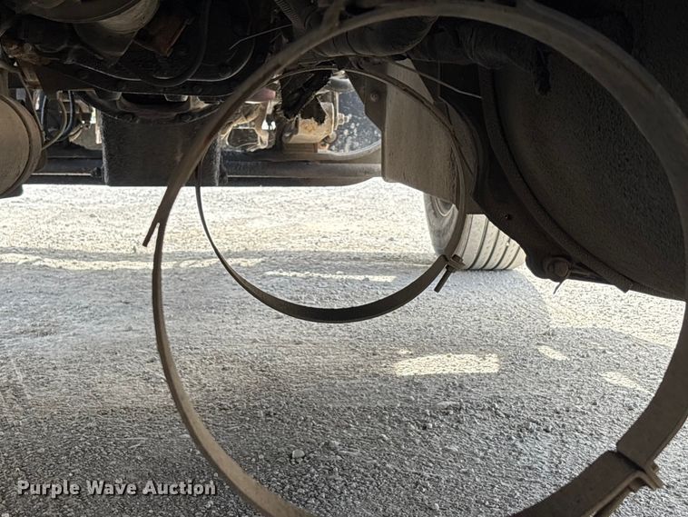 image for item FK1293 2006 Freightliner Coronado semi truck